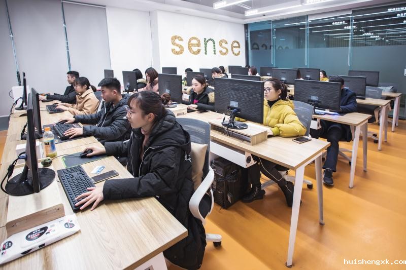 图4 赛森精英专班学习场景.JPG